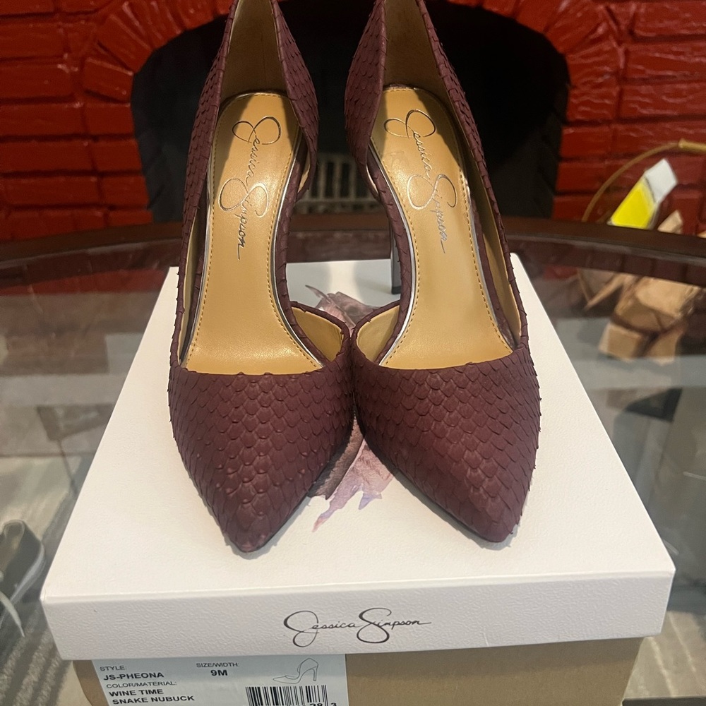 Jessica Simpson-burgundy printed heel size 9 - Picture 1 of 4